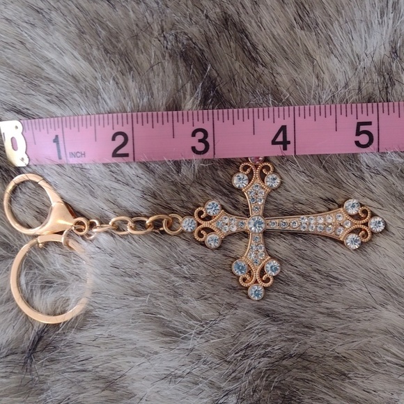 JM Rhinestone Cross Gold Tone Key Chain Bling - Picture 2 of 7